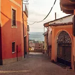 Maison Typique Avec Vue Sur Les Vignes Des Langhe * 노벨로
