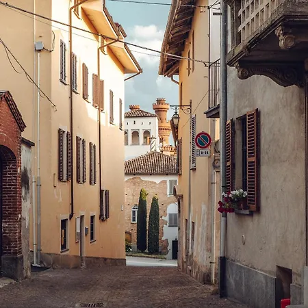 Maison Typique Avec Vue Sur Les Vignes Des Langhe Casa vacanze Novello