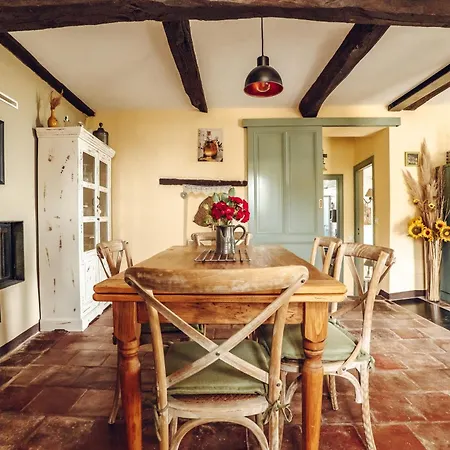 Maison Typique Avec Vue Sur Les Vignes Des Langhe * Novello