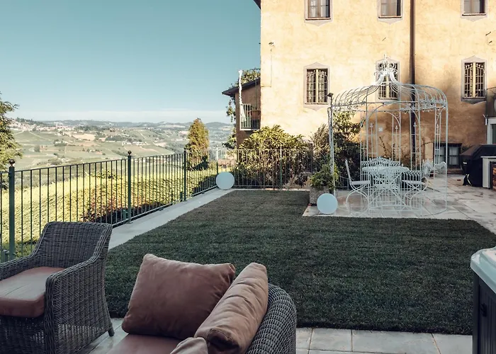 Prázdninový dům Maison Typique Avec Vue Sur Les Vignes Des Langhe Novello
