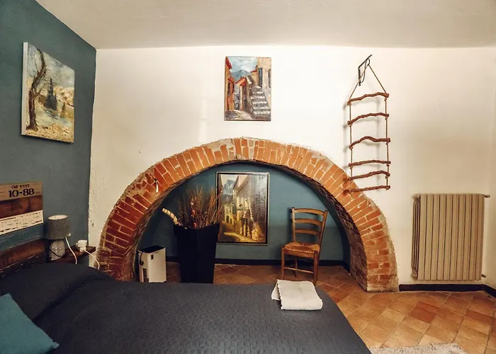 Prázdninový dům Maison Typique Avec Vue Sur Les Vignes Des Langhe *