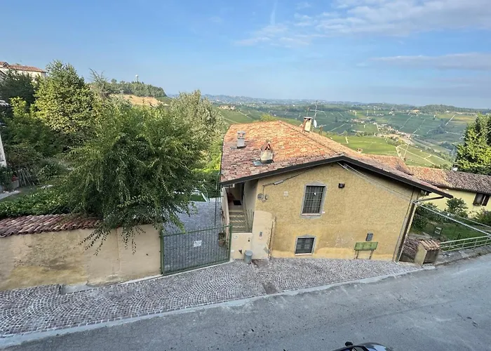Maison Typique Avec Vue Sur Les Vignes Des Langhe Prázdninový dům Novello
